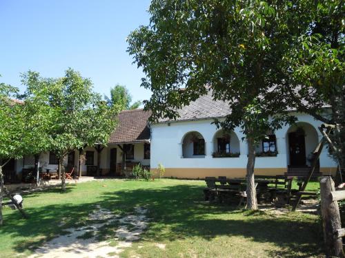  Ferencz Porta, Unterkunft in Szalafő