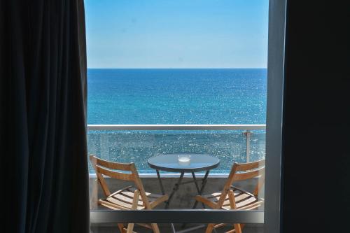 Scorpios Sea Side Hotel Room Type - Family Room with Sea View