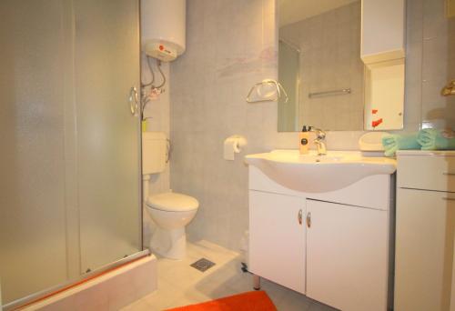 Apartments Sabina - image 4