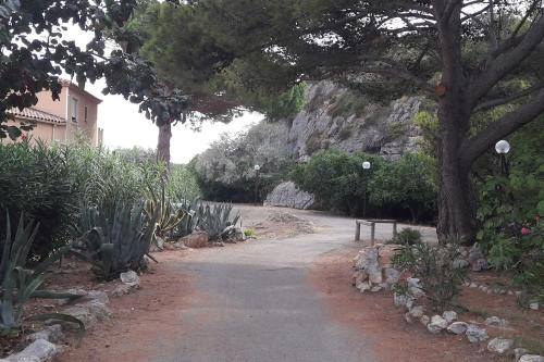 AU BORD DE MER