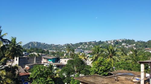 Oak Ray Serene Garden Hotel Kandy Get Flat Inr 885 Off - 