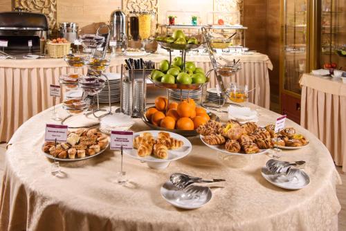 Sunflower Avenue Hotel Moscow - image 6