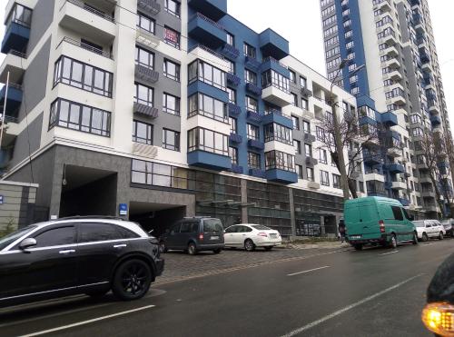 Perfect apartments m Polytech, Ohmatdet, parking