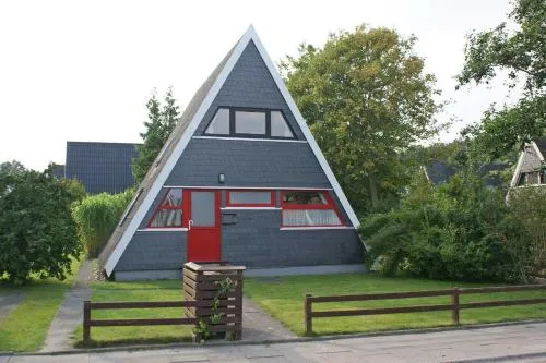 Zeltdachhaus - Renovierung 2019 - sehr strandnah in Damp, Deutschland