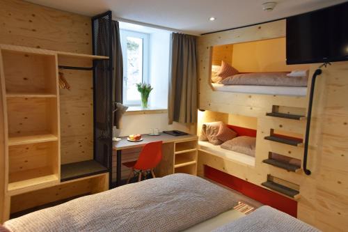 Eiger Guesthouse - image 11