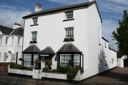 Canterbury House - Accommodation - Sidmouth