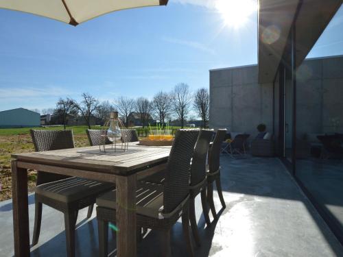 Apkārtne, Modern Dalhem Villa with Views in Dalhem