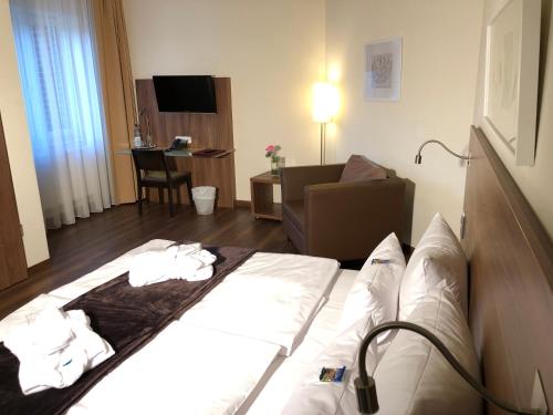 Hotel Isenbütteler Hof - image 3