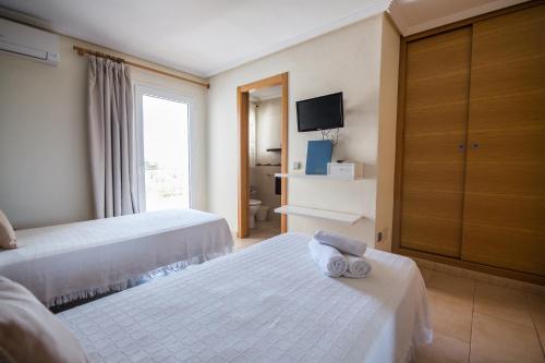 Hostal Cala Boix - image 10