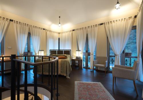 Tufenkian Avan Dzoraget Hotel - image 2