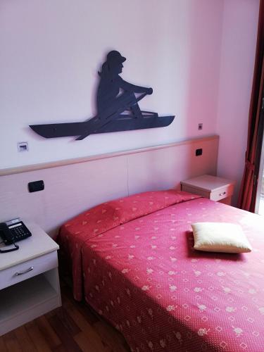 1 twin bed