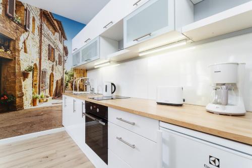 Apartments Harmonica Trynitarska by Noclegi Renters, Cracovie (photo 6)