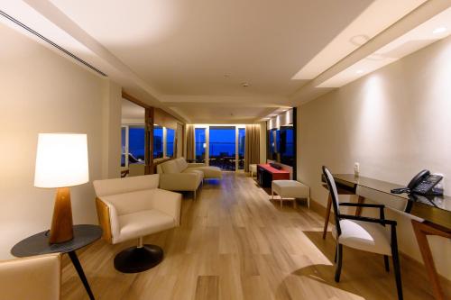 Vogal Luxury Beach Hotel & SPA - image 3