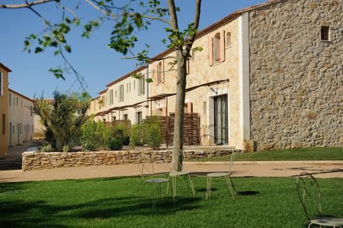 Les Jardins de Saint Benoit by Popinns photo 22