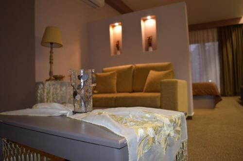 Achillio Hotel - image 14
