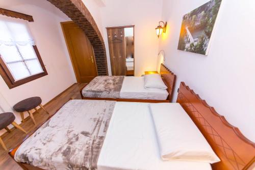 Heraklis Hotel – Berat, IA