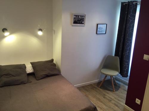 HOTEL HOVI DE LA MAIRIE – Aubervilliers, CA