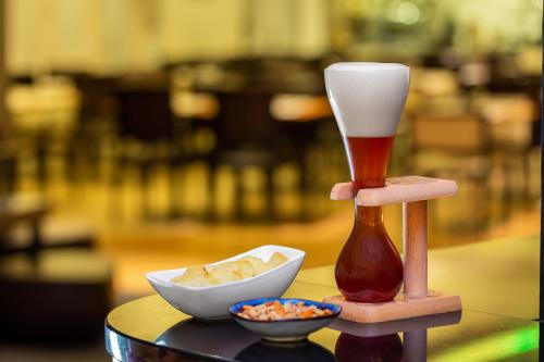 Hotel Novotel Brussels Off Grand Place - image 2