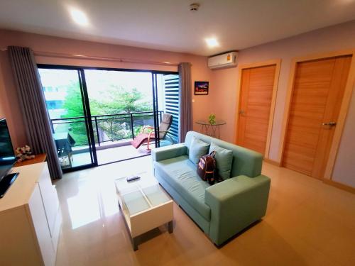 Neevina condo1 Neevina condo1