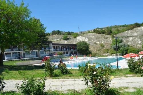 . Saint George Hotel 2