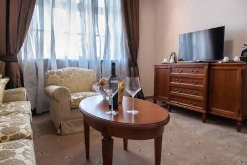 King Suite with Balcony