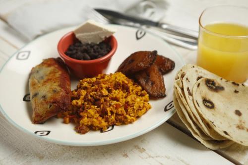 Hotel Jungle Lodge Tikal