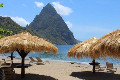 Apartment Soleil- Because Location really is everything! in Soufriere