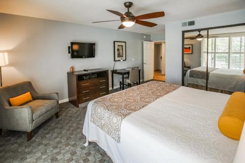 One-Bedroom Suite