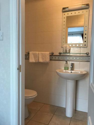 Meadowcroft Guest House Meadowcroft Guest House