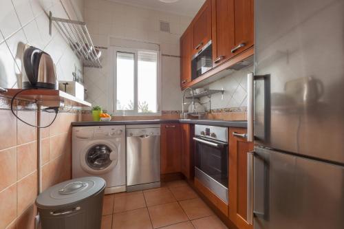 Sevilla Blossom Elegant and bright 2 Rooms - 4PX - image 13