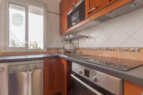 Sevilla Blossom Elegant and bright 2 Rooms - 4PX - image 9