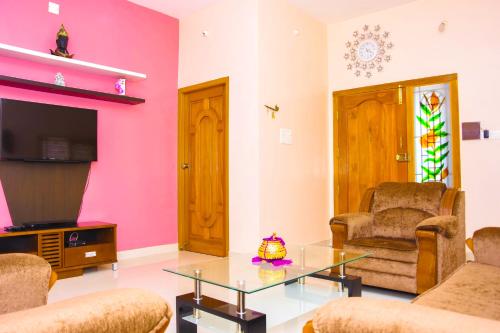 Ayusshman Ayurvedha  Resort in Thiruparangundram