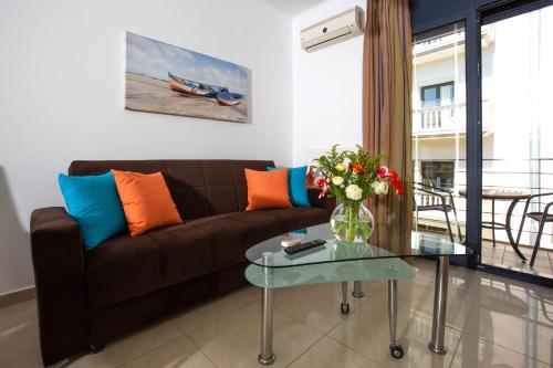Sophia Central Loft & Apartments 3