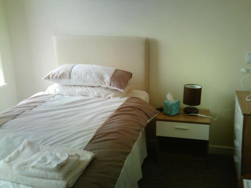 Single Room image 4