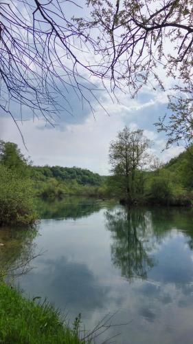 SMARAGD RIVER near Rastoke & Plitvice Lakes