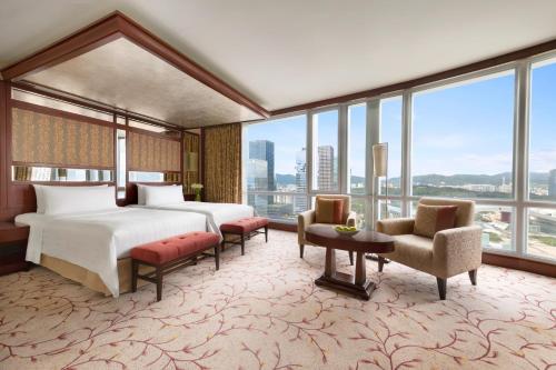 Futian Shangri-La, Shenzhen,Near to Shenzhen Convention&Exhibition Centre, Futian Railway Station
