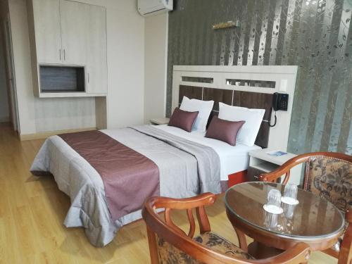 hotel photo