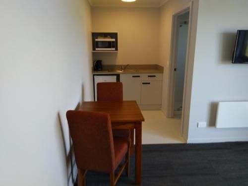 แอชเบอร์ตัน ฮอลิเดย์ พาร์ค (Ashburton holiday park) in แอชเบอร์ตัน