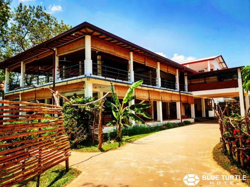 Blue Turtle Hotel
