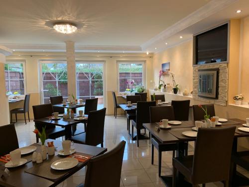 Hotel Sonnenklahr - image 7
