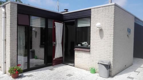  Klepperstee Esdoorn 3, Pension in Ouddorp