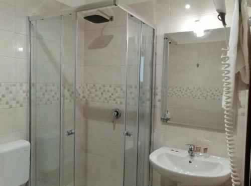 Hotel Chopin - image 6