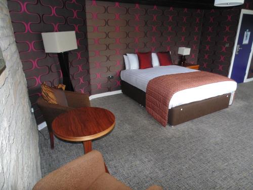 Best Western Plus Lancashire Manor Hotel - Tap to explore photos
