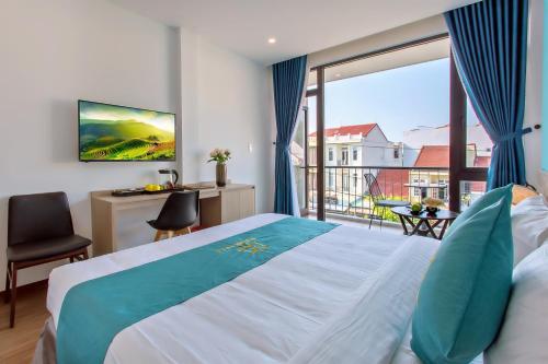 room detail thumbnail 0