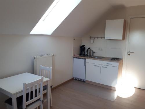 廚房, Fiore Gästezimmer (Fiore Gastezimmer) in 埃塞爾巴赫