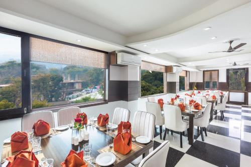 ห้องอาหาร, ดีโปโล คลับ แอนด์ สปา รีสอร์ต (D'Polo Club & Spa Resort) in ธรรมศาลา