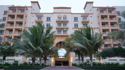 外観, marina two apartment 201 with direct sea view in キング アブドラ エコノミック シティ