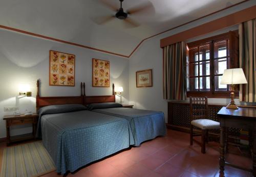 2 twin beds