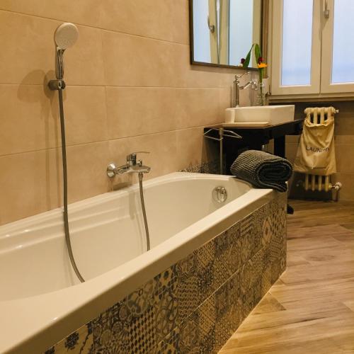  Lu.Lu Suite and Rooms in Piacenza