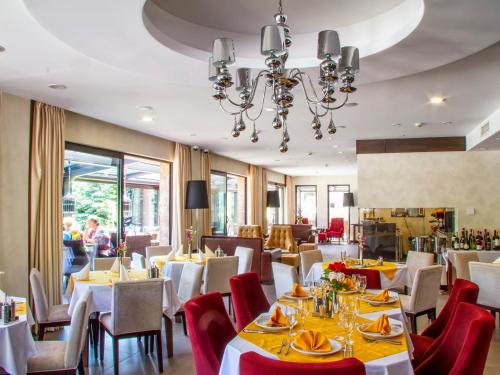 مطعم, Hotel MIR in Rujno